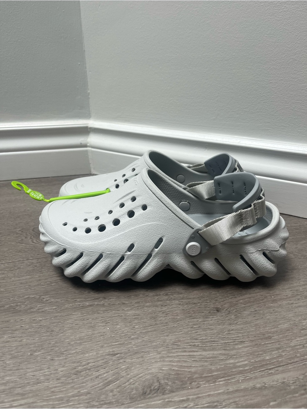 Crocs Echo Clog Sz m6/w8 Atmosphere NWT